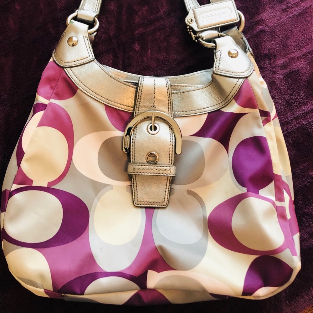 SUPER CUTE SILVER AND PURPLE COACH PURSE!!